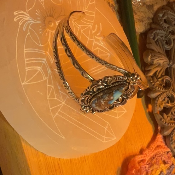 Turquoise cuff - Picture 3 of 3